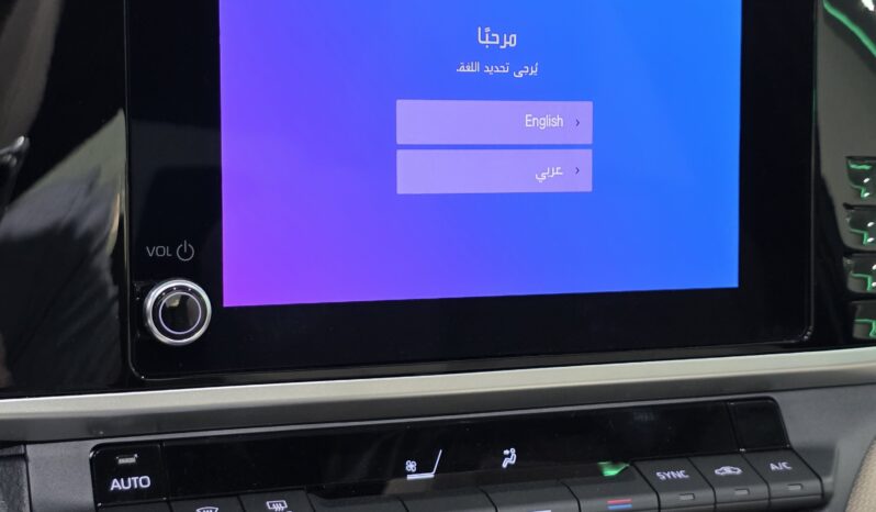 
								Toyota Camry LE Hybrid 2.5 2026 full									