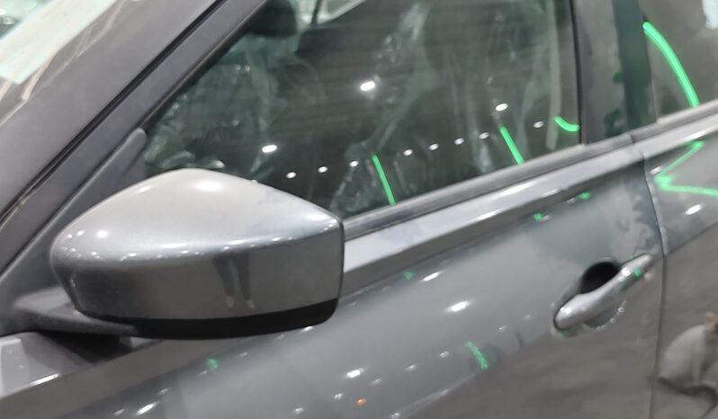 
								Nissan Kicks Mid Option 1.6 2024 full									