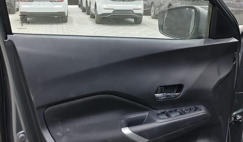 
								Nissan Kicks Mid Option 1.6 2024 full									