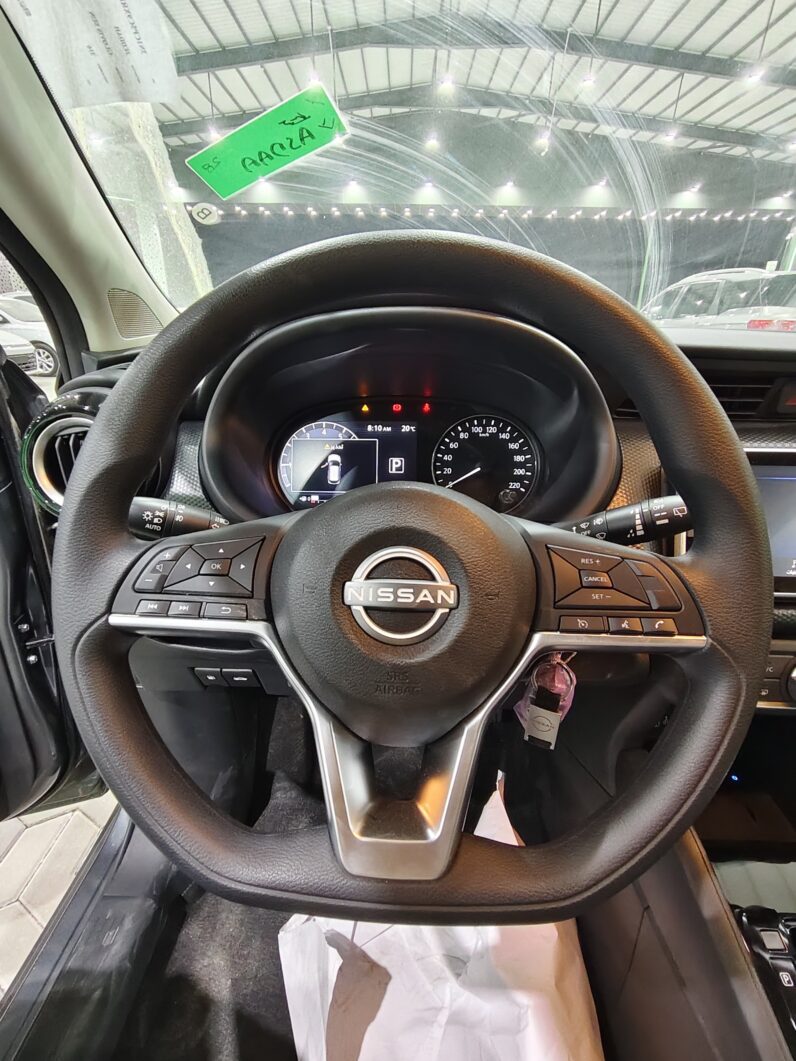 
								Nissan Kicks Mid Option 1.6 2024 full									