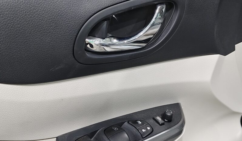 
								Nissan X-terra 2.5 2025 full									