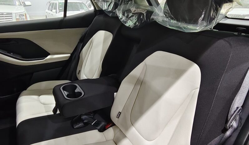 
								Hyundai Creta 1.5 2026 full									