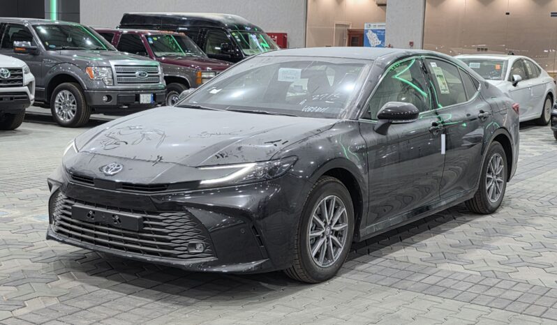 
								Toyota Camry-E-Hybrid 2.5 2026 full									