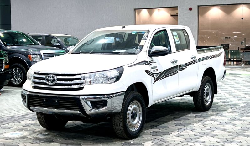 
								Toyota Hilux 2.4 Diesel Double Cab 2025 full									