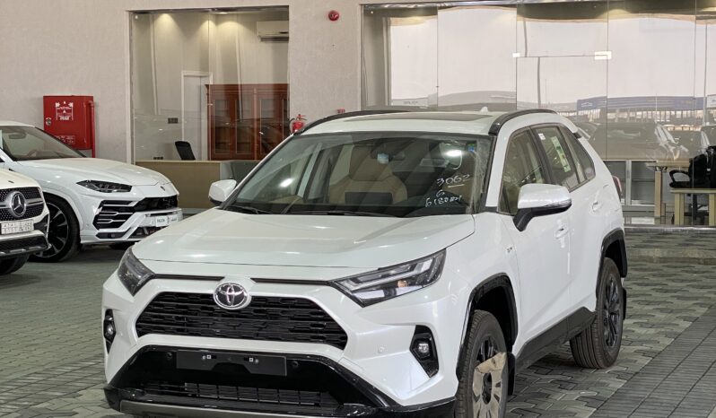 
								Toyota RAV4 Sunroof XLE Hybrid 2025 full									