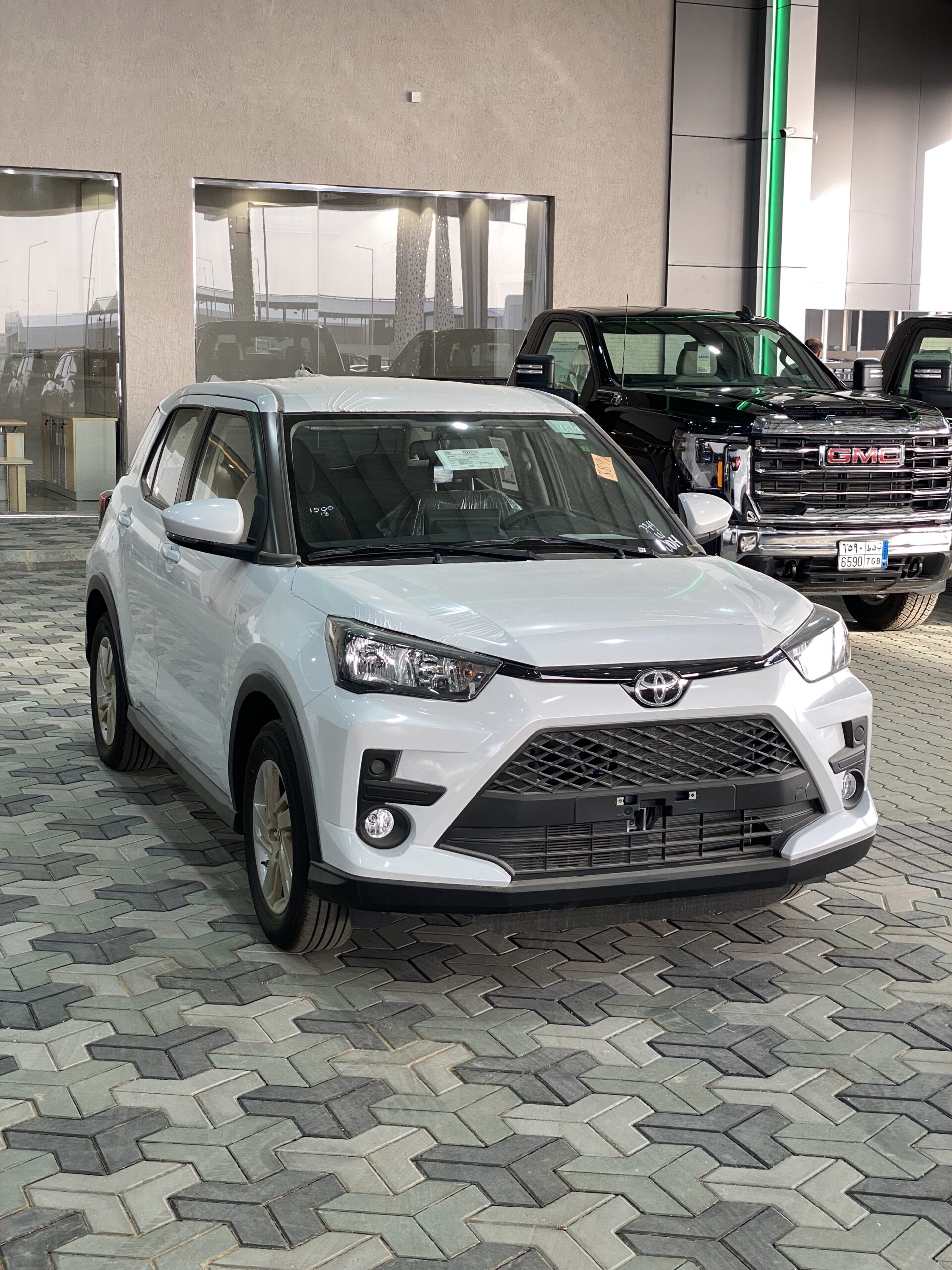 Toyota Raize-E 1.2 2026