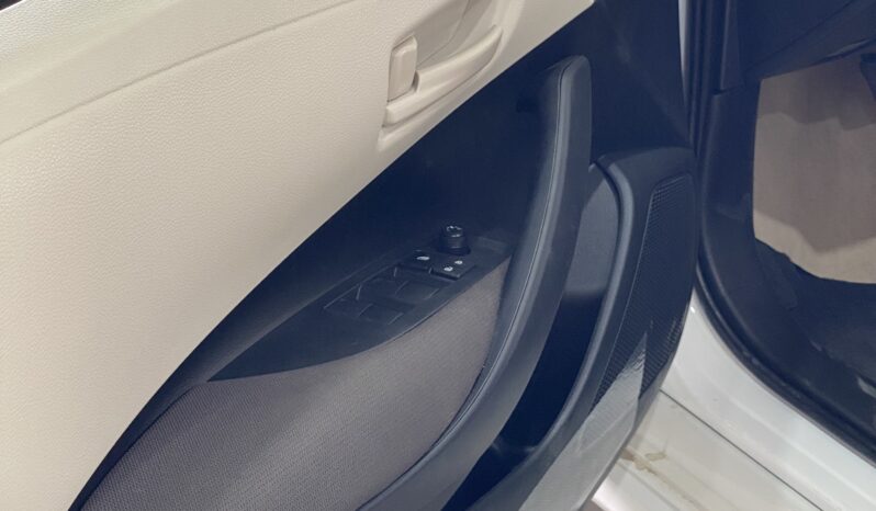 
								Toyota Corolla Exacative 2.0 2026 full									