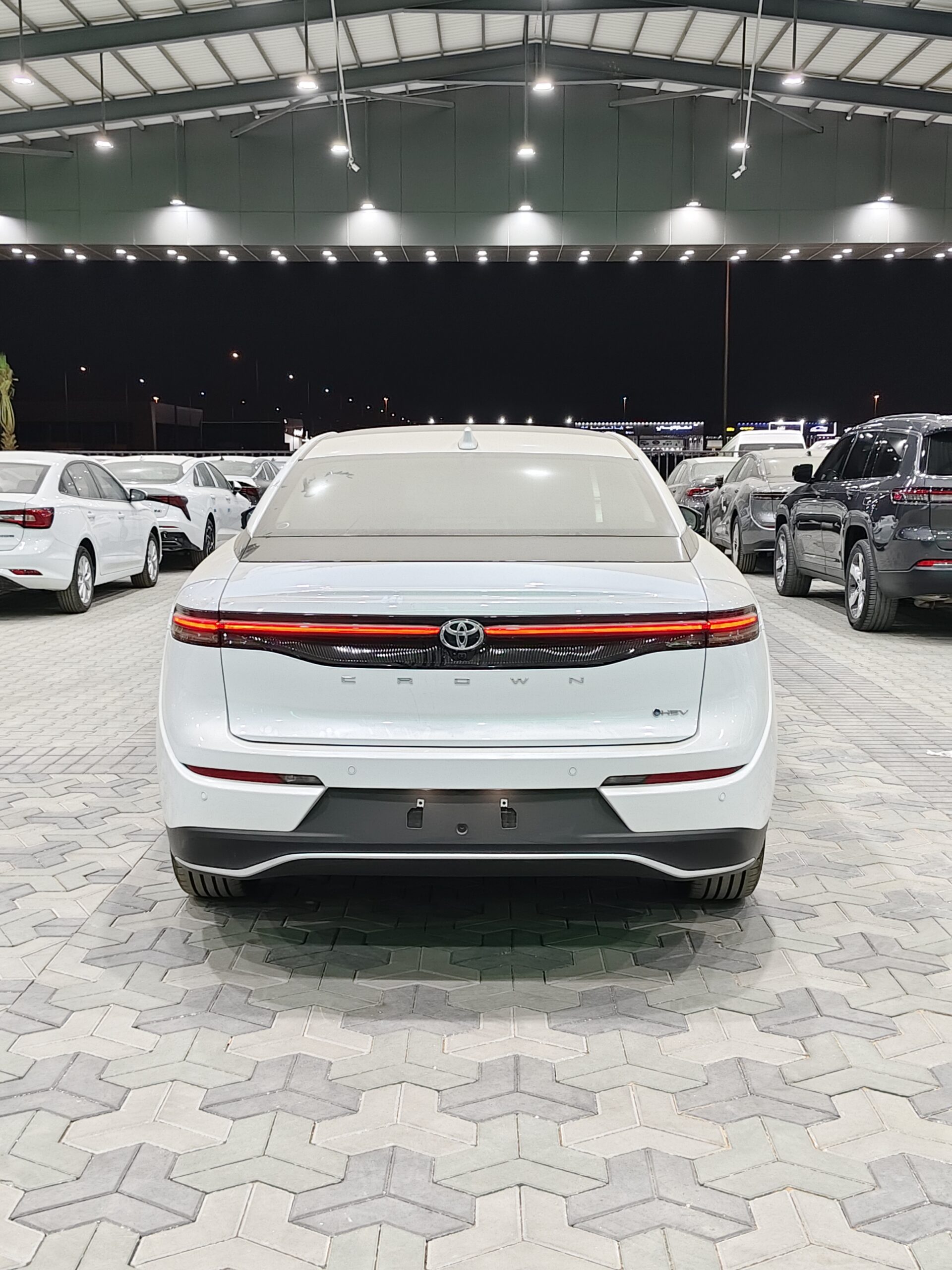 Toyota Crown Premium