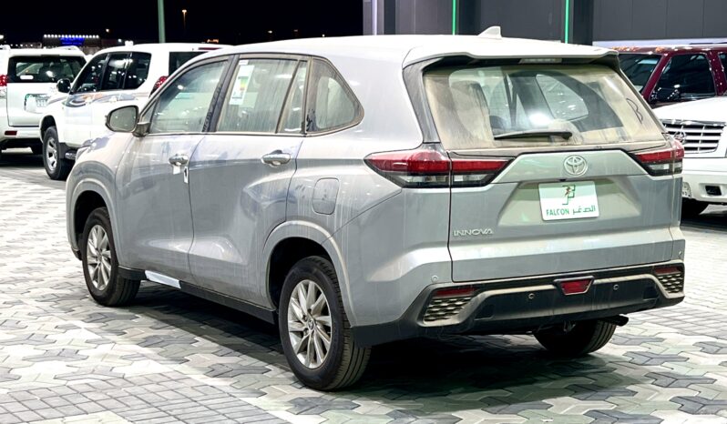 
								Toyota Innova 2.0 2025 full									