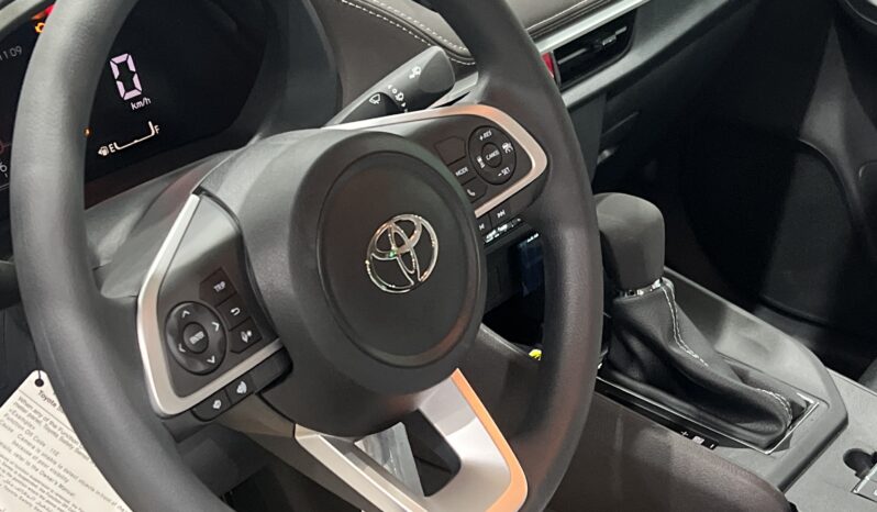 
								Toyota yaris Y-1.3 2026 full									