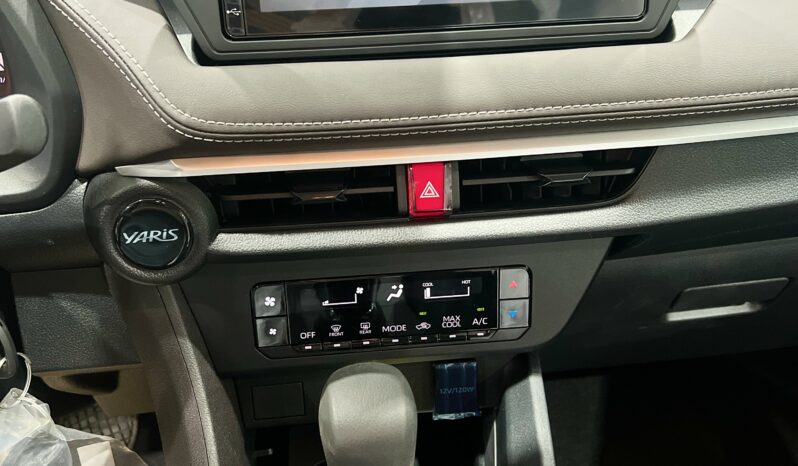 
								Toyota yaris Y-1.3 2026 full									