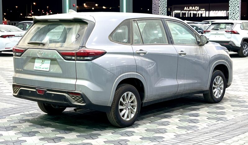 
								Toyota Innova 2.0 2025 full									