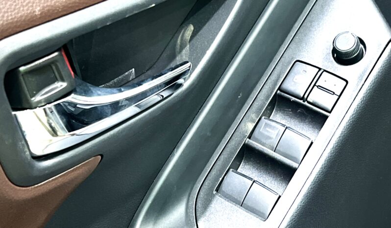 
								Toyota Innova 2.0 2025 full									